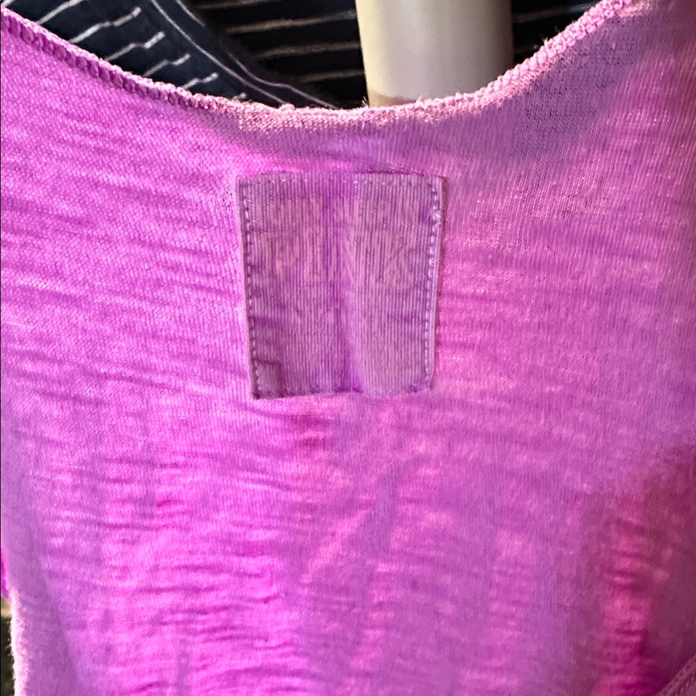 I only sleep in PINk VS xs warm me up tank xs - Picture 3 of 5